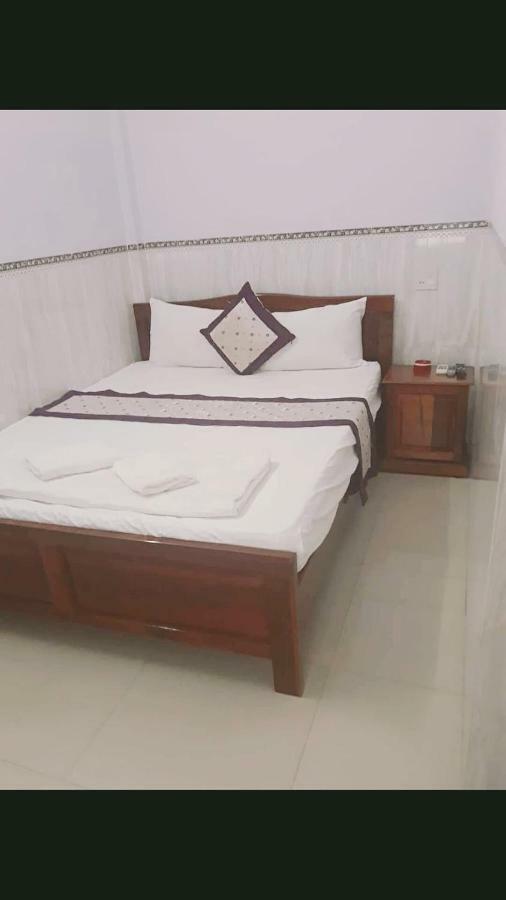 Minh Minh Hotel Quy Nhon Buitenkant foto
